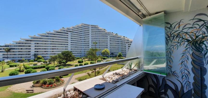Marina Baie des Anges Seaview Apartment Villeneuve-Loubet Exterior photo