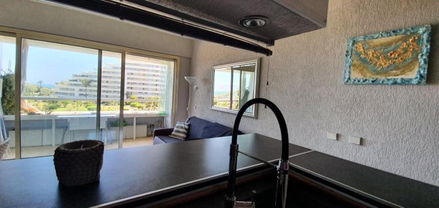Marina Baie des Anges Seaview Apartment Villeneuve-Loubet Exterior photo