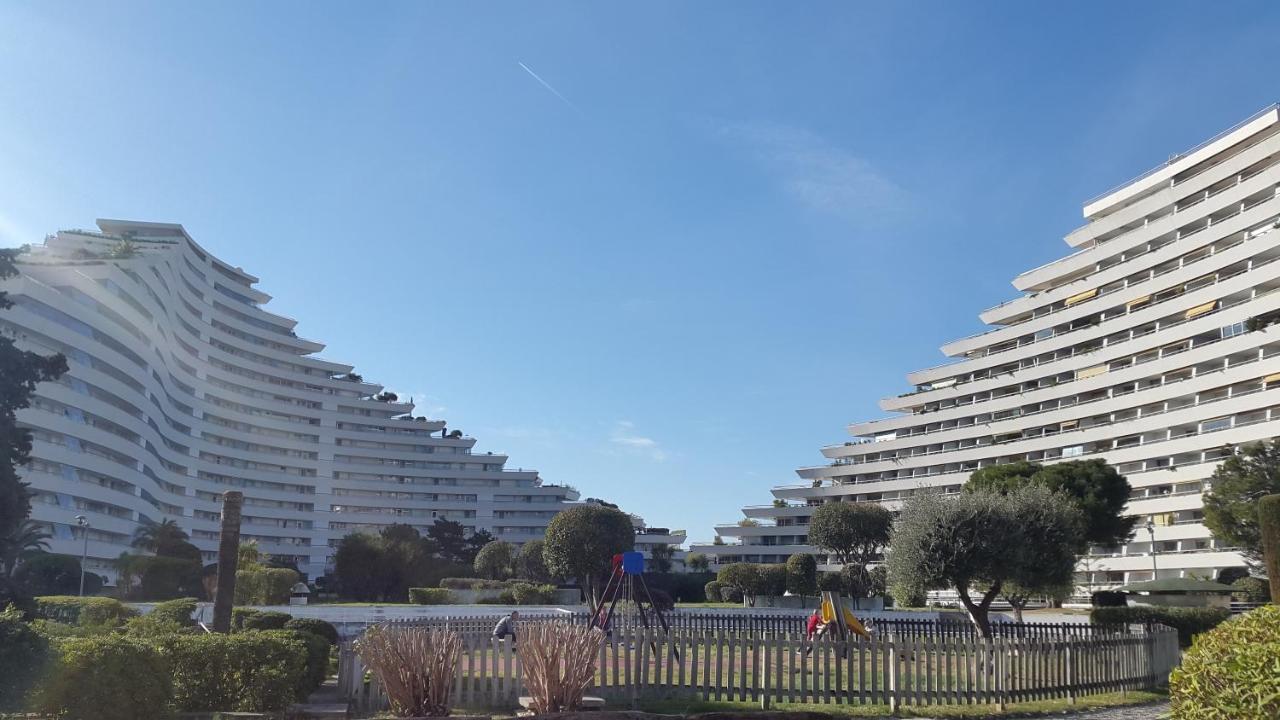 Marina Baie des Anges Seaview Apartment Villeneuve-Loubet Exterior photo