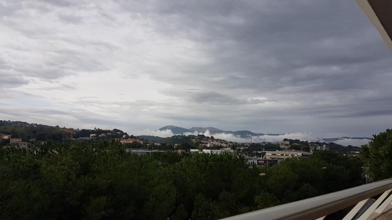 Marina Baie des Anges Seaview Apartment Villeneuve-Loubet Exterior photo