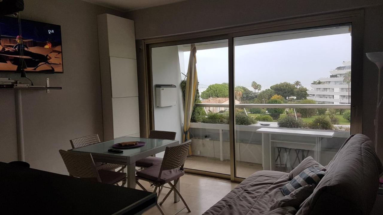 Marina Baie des Anges Seaview Apartment Villeneuve-Loubet Exterior photo